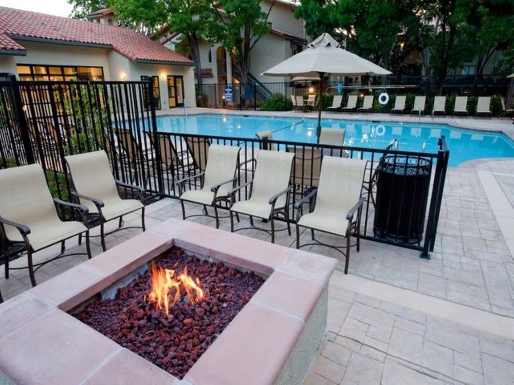 Global Luxury Suites At Downtown Mountain View Exterior foto